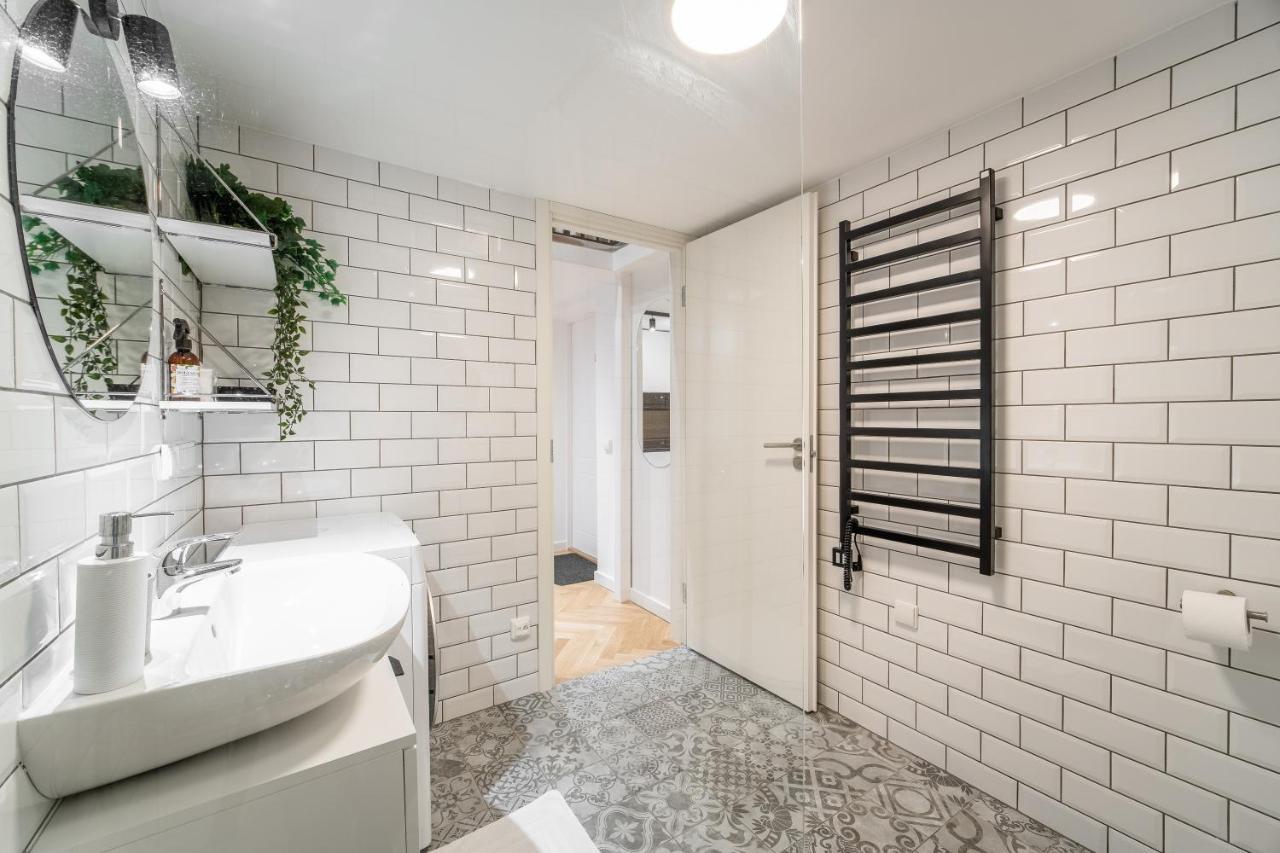 Owl Jazz Apartments - Luxury Apartments In The Heart Of The City Kaunas Exterior photo